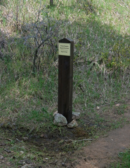 The West End Sunshine Canyon Trail is 1.3mi/2.1km from Start